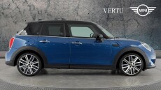 MINI Cooper 1.5 C Exclusive 3dr Auto Petrol Hatchback